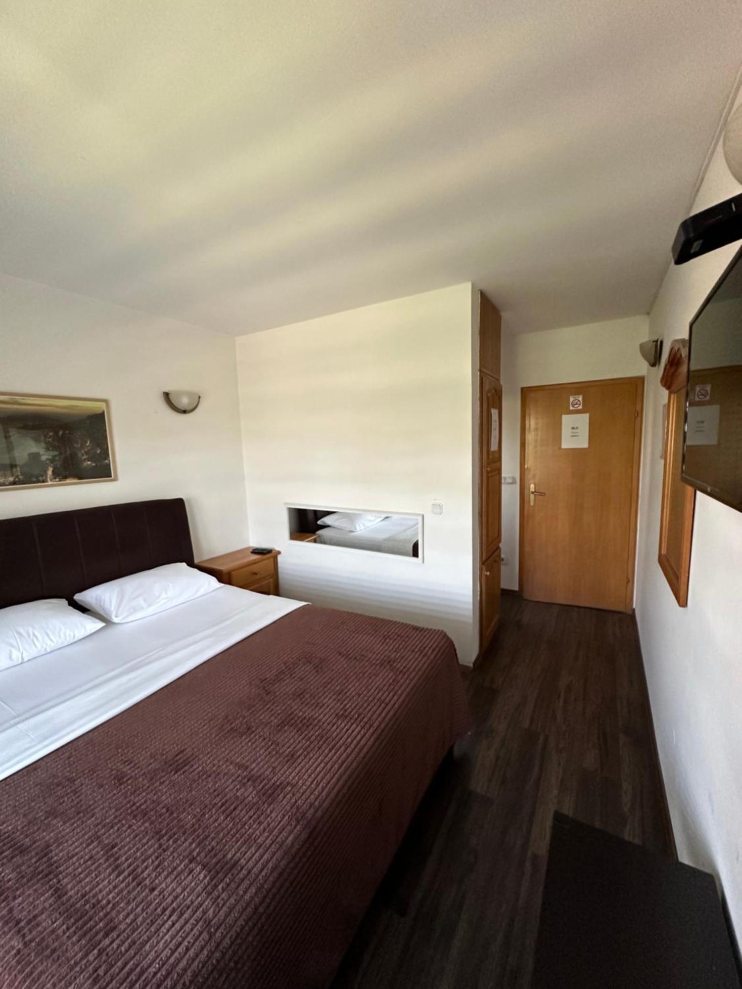 Prenociste Samir Hotel Gradacac Luaran gambar